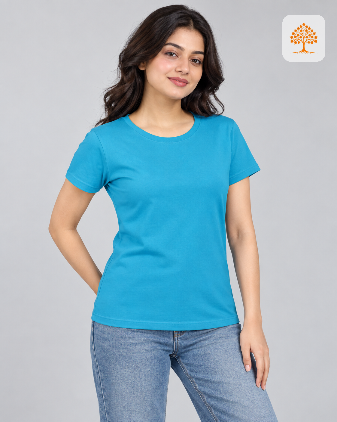 Sky Blue Classic Crew Round Neck T-Shirt Female Model – Indipeepal Plain Cotton Unisex India