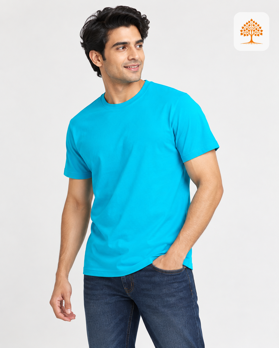 Sky Blue Classic Crew Round Neck T-Shirt Male Model – Indipeepal Plain Cotton Unisex India